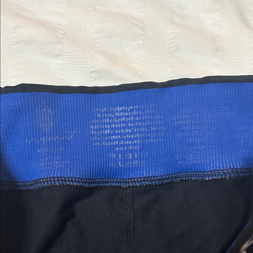Free people capri workout set - Picture 3 of 6